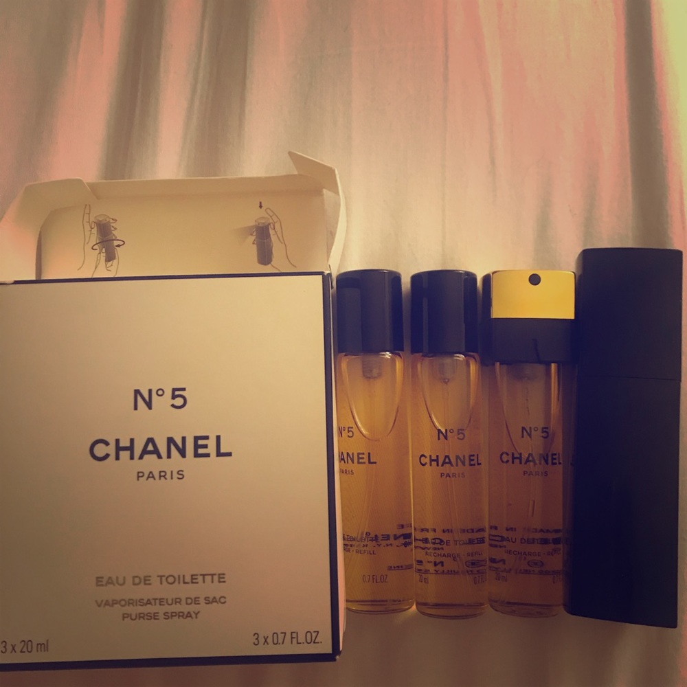 Chanel No 5 perfume